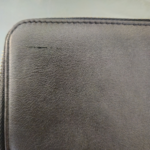 NWOT  S.Bulgari Metallic Calf Leather Authentic Logo, Collezione Brand Bvlgari - Picture 5 of 7